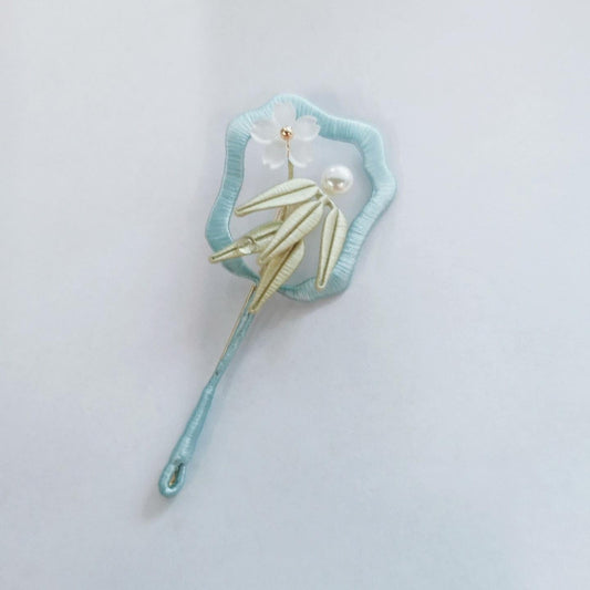 Bamboo Handmade Brooch - Silk Brooch(Chanhua)