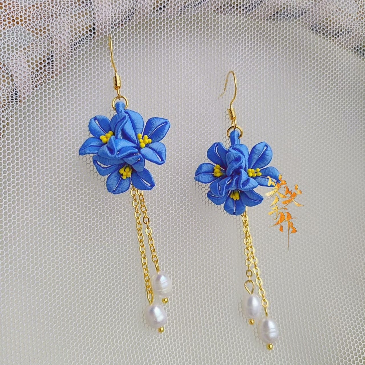 Handcrafted Chanhua Flower & Freshwater Pearl Dangle Earrings - 925 Silver Hooks