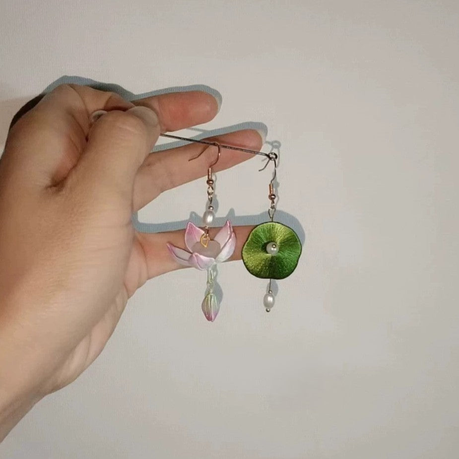 Handcrafted Chanhua Lotus & Leaf Silver Earrings