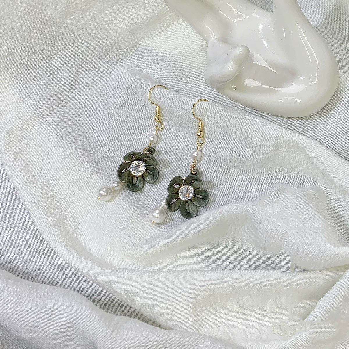 Handmade Chanhua Flower Drop Earrings with Pearl Accents
