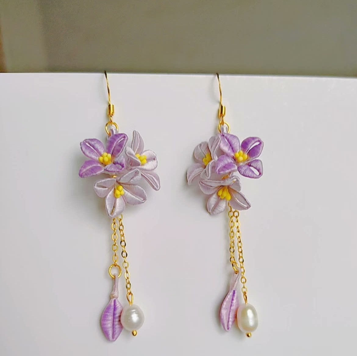 Handcrafted Chanhua Floral Dangle Earrings - 925 Silver & Natural Freshwater Pearl